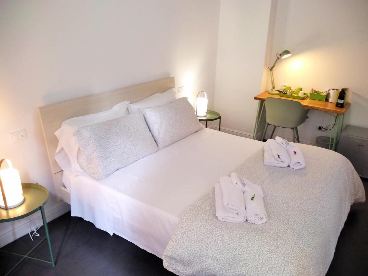 Casa Italiano - Bestbnb Garbatella Róma Kültér fotó