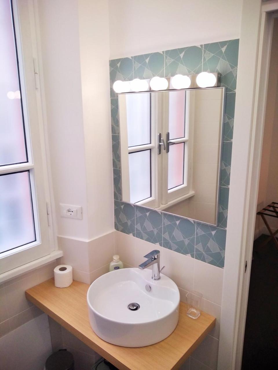 Casa Italiano - Bestbnb Garbatella Róma Kültér fotó
